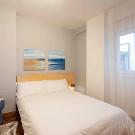 Elegantes Colores En El Puerto By * Vigo