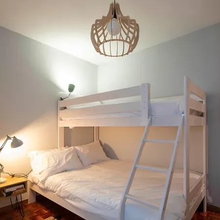 Elegantes Colores En El Puerto By Apartament Vigo