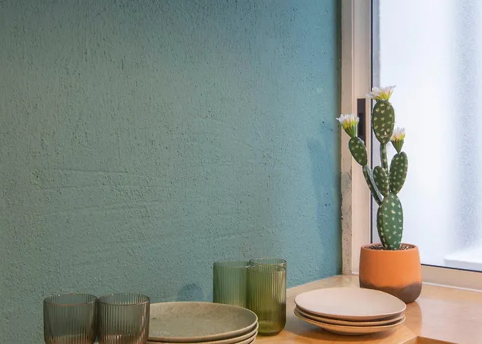 Elegantes Colores En El Puerto By